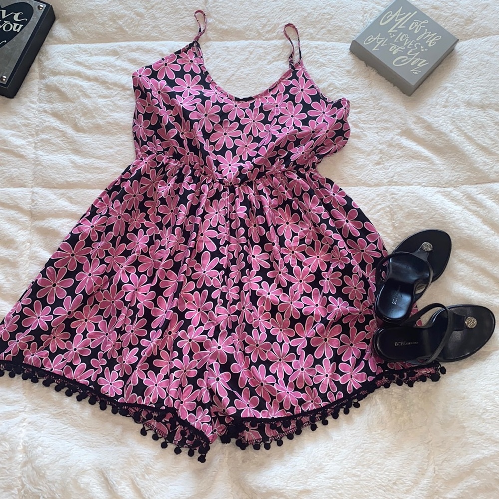 Cherry 🍒 Lane Sleeveless Romper Sz(12)EUC